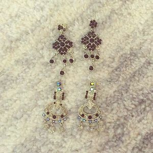 2 Pairs of stunning earrings!